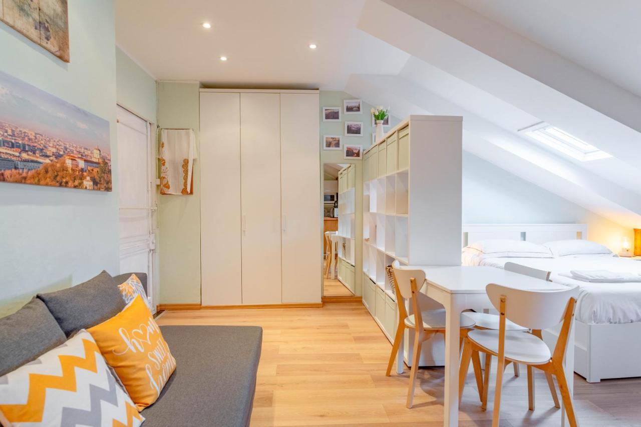 Nella casa del pittore Torino Esterno foto